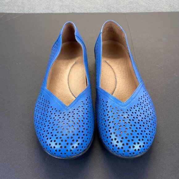 Dansko Women's Neely Perforated Leather Blue Loafers Flats Size 38,Casual - Picture 16 of 16